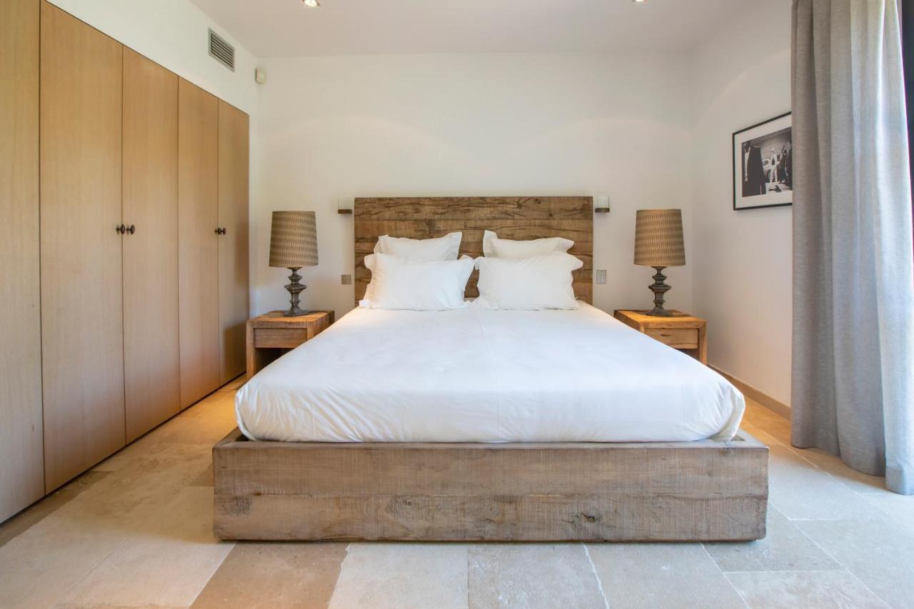 Vyylla Private Resort Saint-Tropez Room photo